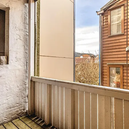 Apartament Center With Balcony