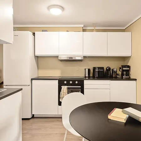 Center With Balcony Apartament Bergen
